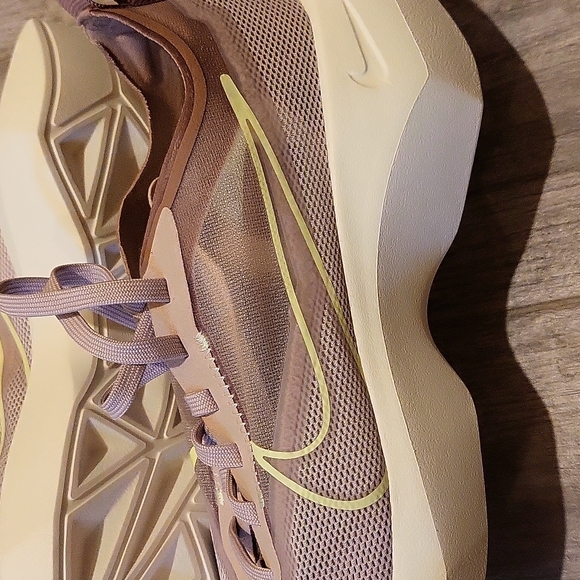 Nike Vista - NEW - Picture 5 of 5